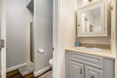 2776 Santa Clara Way, Sacramento, CA 95817 - Photo 16