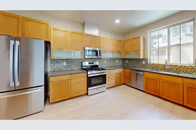 10710 Canyon Grove Trail #31, San Diego, CA 92130 - Photo 8