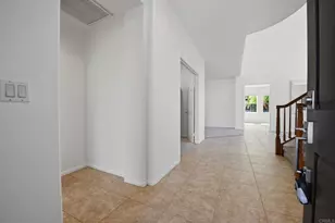 2347 Merwin Dr, Carlsbad, CA 92008 - Photo 4