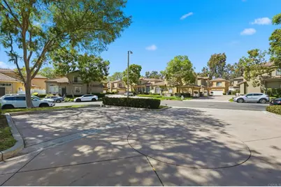 17 Calle De Vida, Rancho Santa Margarita, CA 92688 - Photo 28