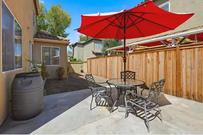 17 Calle De Vida, Rancho Santa Margarita, CA 92688 - Photo 26