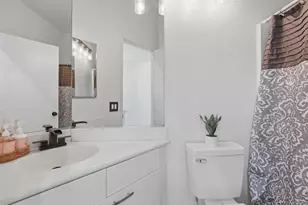 17 Calle De Vida, Rancho Santa Margarita, CA 92688 - Photo 24