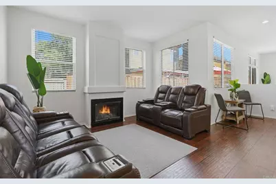 17 Calle De Vida, Rancho Santa Margarita, CA 92688 - Photo 2