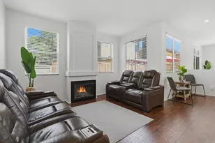 17 Calle De Vida, Rancho Santa Margarita, CA 92688 - Photo 2