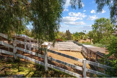 7101 Circa De Media, Escondido, CA 92029 - Photo 50