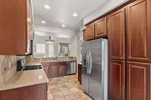 8877 Tribeca Cir, San Diego, CA 92123 - Photo 16