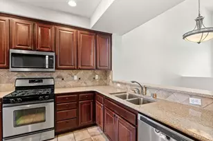 8877 Tribeca Cir, San Diego, CA 92123 - Photo 4