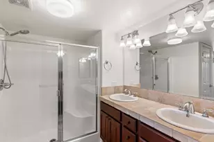 8877 Tribeca Cir, San Diego, CA 92123 - Photo 30