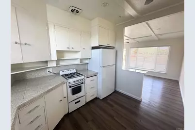 678 Jefferson Avenue, Chula Vista, CA 91910 - Photo 10