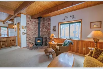 611 Spruce Lane, Sugarloaf, CA 92386 - Photo 6