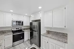 5845 Friars Rd, San Diego, CA 92110 - Photo 8