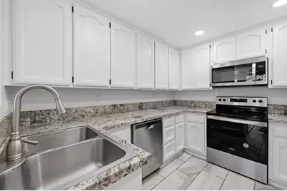5845 Friars Road #1216, San Diego, CA 92110 - Photo 2