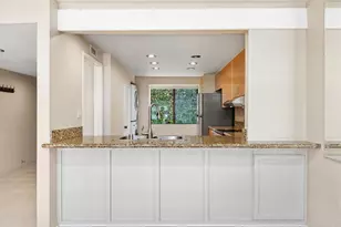 2510 Navarra Dr, Carlsbad, CA 92009 - Photo 16