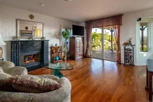 11693 Invierno Dr, San Diego, CA 92124 - Photo 8