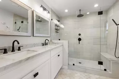 8675 Glenwick Lane, La Jolla, CA 92037 - Photo 20