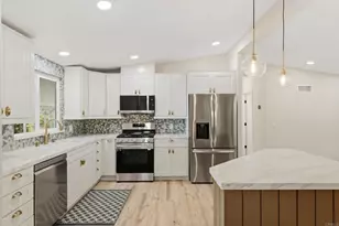 1930 W San Marcos Blvd, San Marcos, CA 92078 - Photo 2