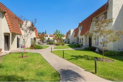 5580 Lake Park Way #21, La Mesa, CA 91942 - Photo 2