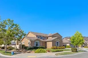 2990 Burnet Dr, Escondido, CA 92027 - Photo 2