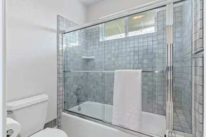 4327 Hollyhill Road, Vista, CA 92084 - Photo 22