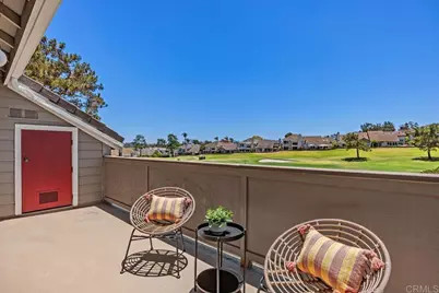 1087 Shadowridge Drive #104, Vista, CA 92081 - Photo 2