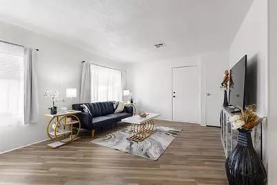 155 Las Flores Drive #25, San Marcos, CA 92069 - Photo 2