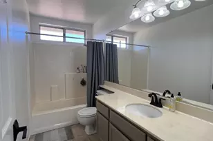 1967 Spanish Oak Way, Vista, CA 92081 - Photo 20