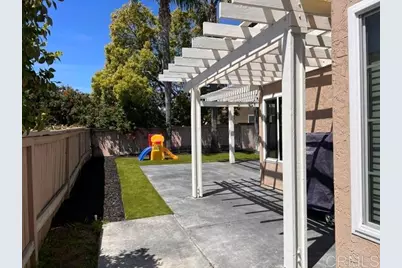 1967 Spanish Oak Way, Vista, CA 92081 - Photo 8