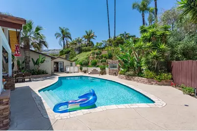 812 Crest Drive, Encinitas, CA 92024 - Photo 26