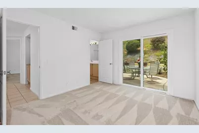 3680 Azure Circle, Carlsbad, CA 92008 - Photo 18