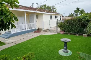 402-4 Santa Barbara St, Oceanside, CA 92058 - Photo 20
