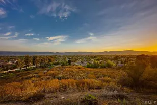 39912 Hillsboro Cir, Murrieta, CA 92562 - Photo 4