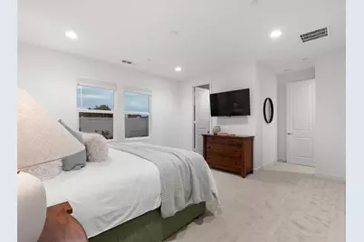 909 Woodhaven Road, San Marcos, CA 92069 - Photo 16