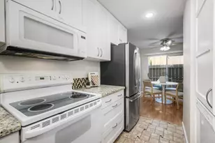 9874 Caminito Bolsa, San Diego, CA 92129 - Photo 12