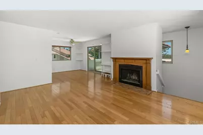 3150 Avenida Topanga, Carlsbad, CA 92009 - Photo 2