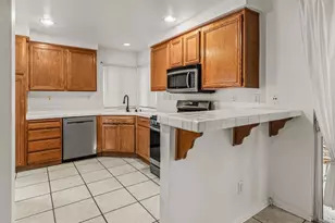 857 Rock Ridge Ct, Corona, CA 92878 - Photo 6