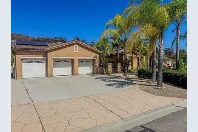 26207 Wyndemere Court, Escondido, CA 92026 - Photo 2