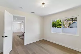 221 Colina, Vista, CA 92084 - Photo 22