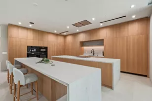 824 N Curson Ave, Los Angeles, CA 90046 - Photo 14