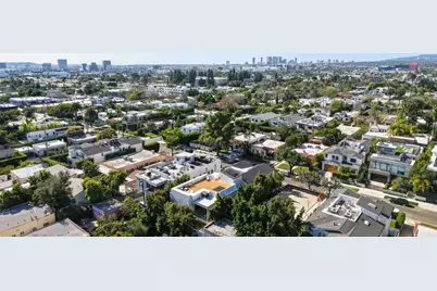 824 N Curson Avenue, Los Angeles, CA 90046 - Photo 52