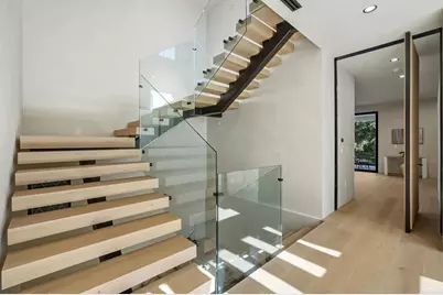 824 N Curson Avenue, Los Angeles, CA 90046 - Photo 18