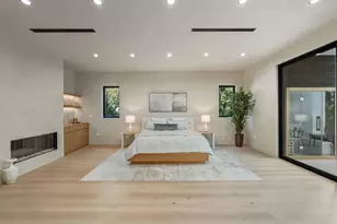 824 N Curson Ave, Los Angeles, CA 90046 - Photo 22