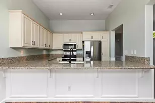9046 Circle R Oaks Ln, Escondido, CA 92026 - Photo 14
