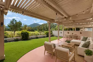 9046 Circle R Oaks Ln, Escondido, CA 92026 - Photo 32