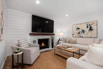 1528 Avenida De Los Lirios, Encinitas, CA 92024 - Photo 12
