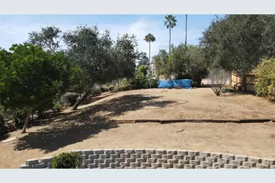 267 Hannalei Dr, Vista, CA 92083 - Photo 58