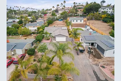 267 Hannalei Dr, Vista, CA 92083 - Photo 40