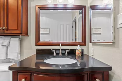 267 Hannalei Dr, Vista, CA 92083 - Photo 18