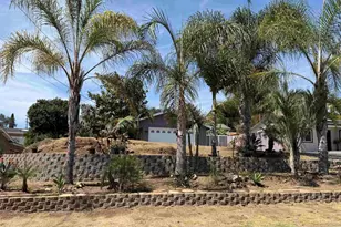 267 Hannalei Dr, Vista, CA 92083 - Photo 64