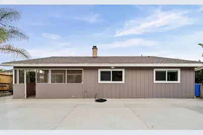 267 Hannalei Dr, Vista, CA 92083 - Photo 28