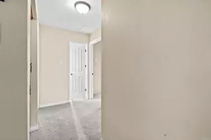 267 Hannalei Dr, Vista, CA 92083 - Photo 18